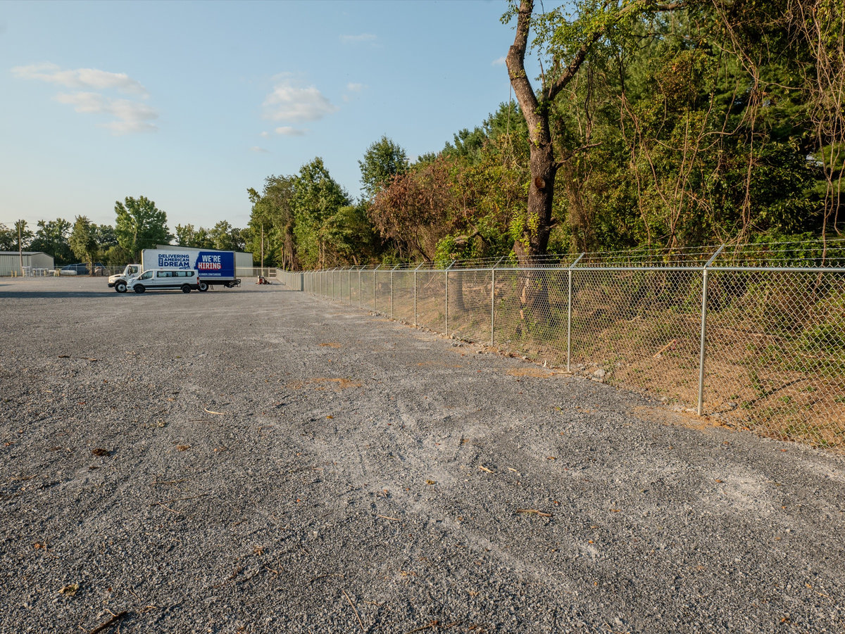 Commercial chain link fence 84 Lumber Yard Delaware