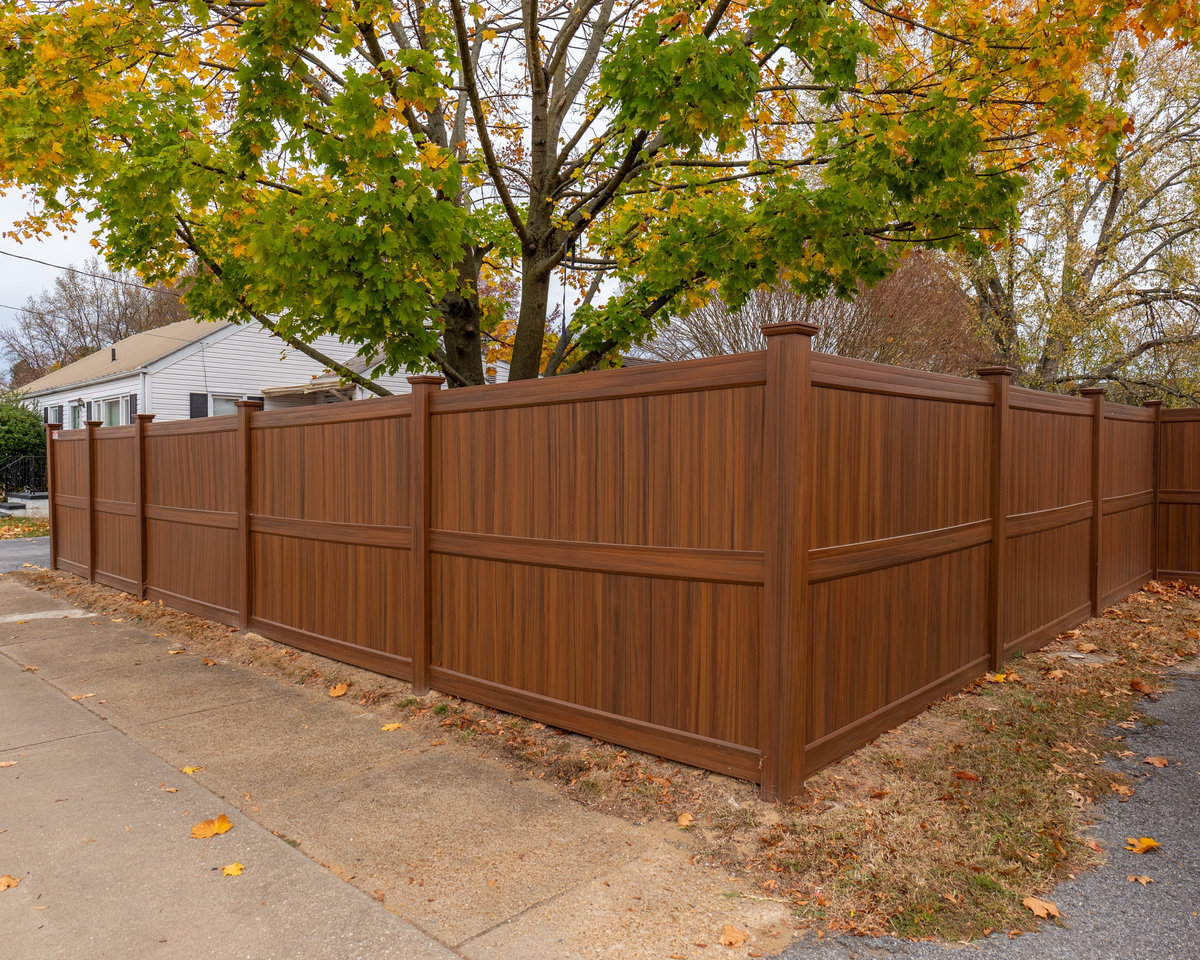 White vinyl privacy fence Christiana Delaware