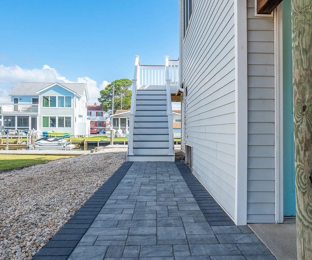 Full view of paver walkway and porch steps in Delaware