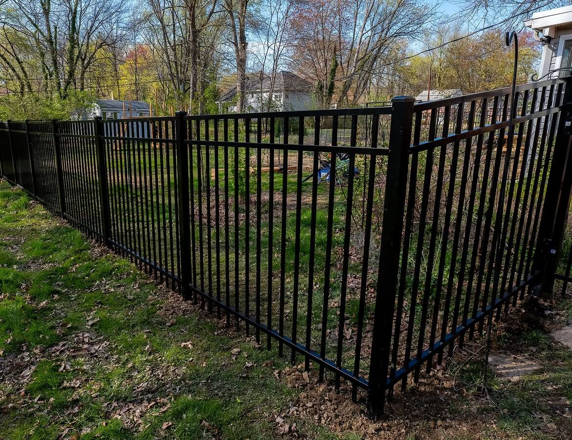 Full view of black aluminum fence in Wilmington, DE