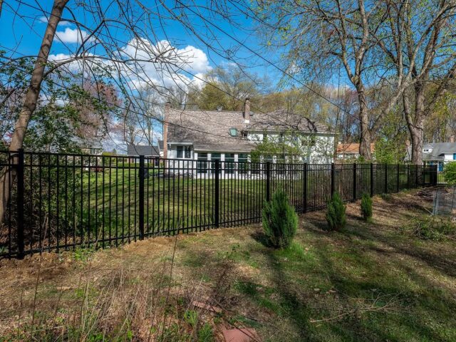 Black Aluminum Fence & Gate Wilmington – 4