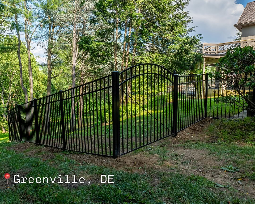 Full view of black aluminum fence in Greenville, DE