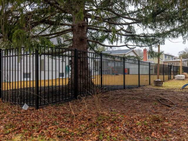 Black Aluminum Fence Newark – 8