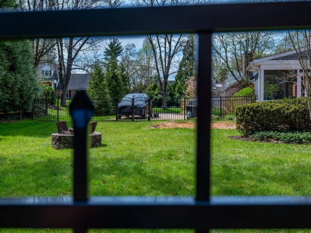 Black Aluminum Fence North Wilmington – 2