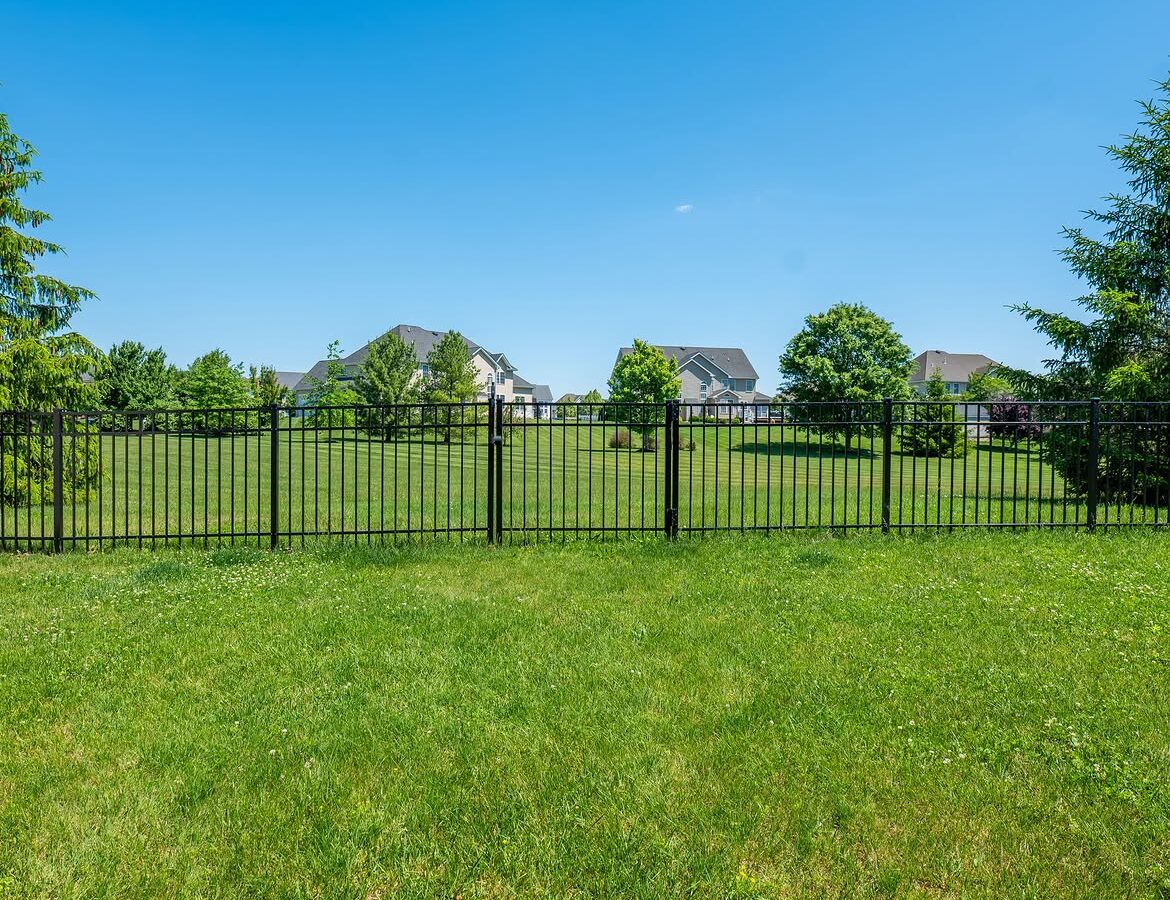 Close-up of black aluminum fence in Delaware