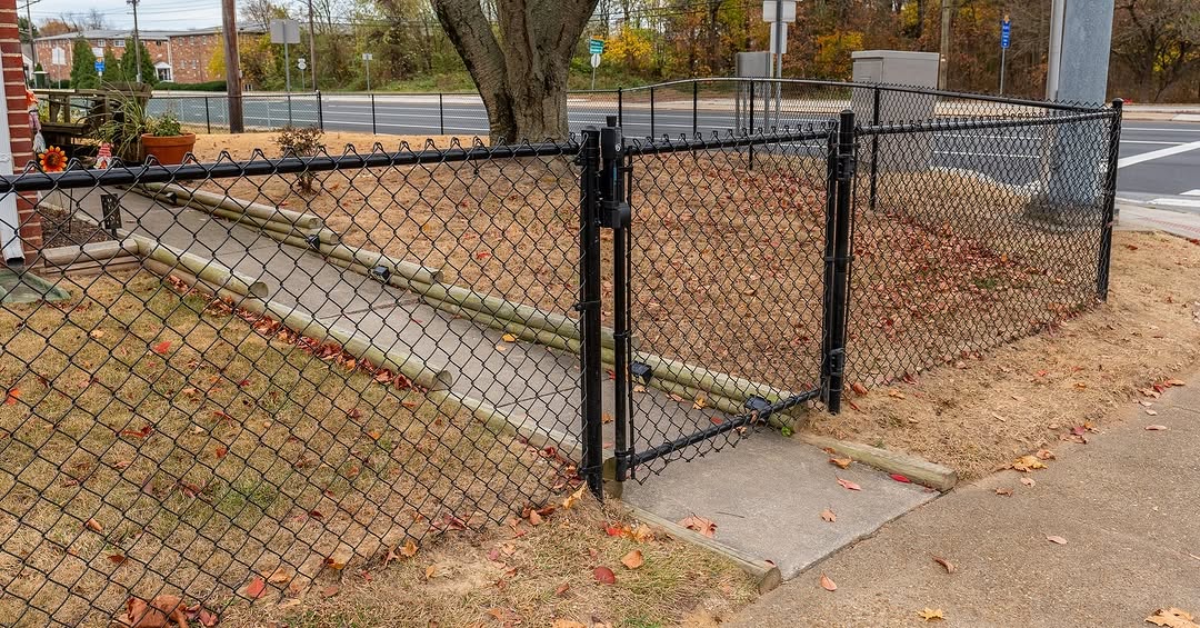 Gate detail of black chain link fence and gate in Delaware