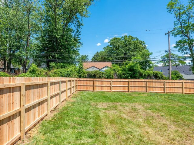 Cedar Privacy Fence Install – 3