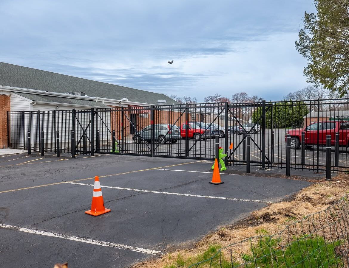 Gate and fence view of commercial aluminum security gate in Delaware