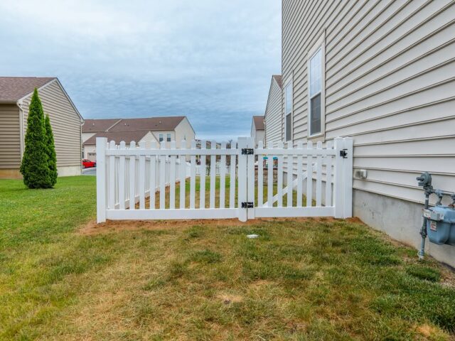 White Vinyl Picket Fence & Double Gate