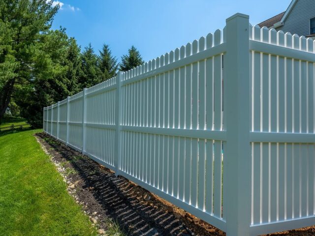 White Vinyl Picket Top Privacy Fence